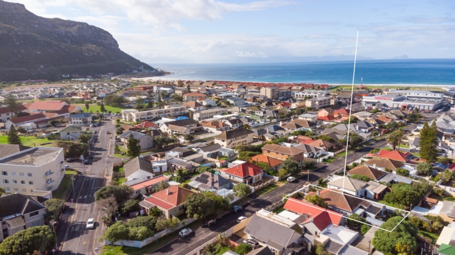 3 Bedroom Property for Sale in Fish Hoek Western Cape